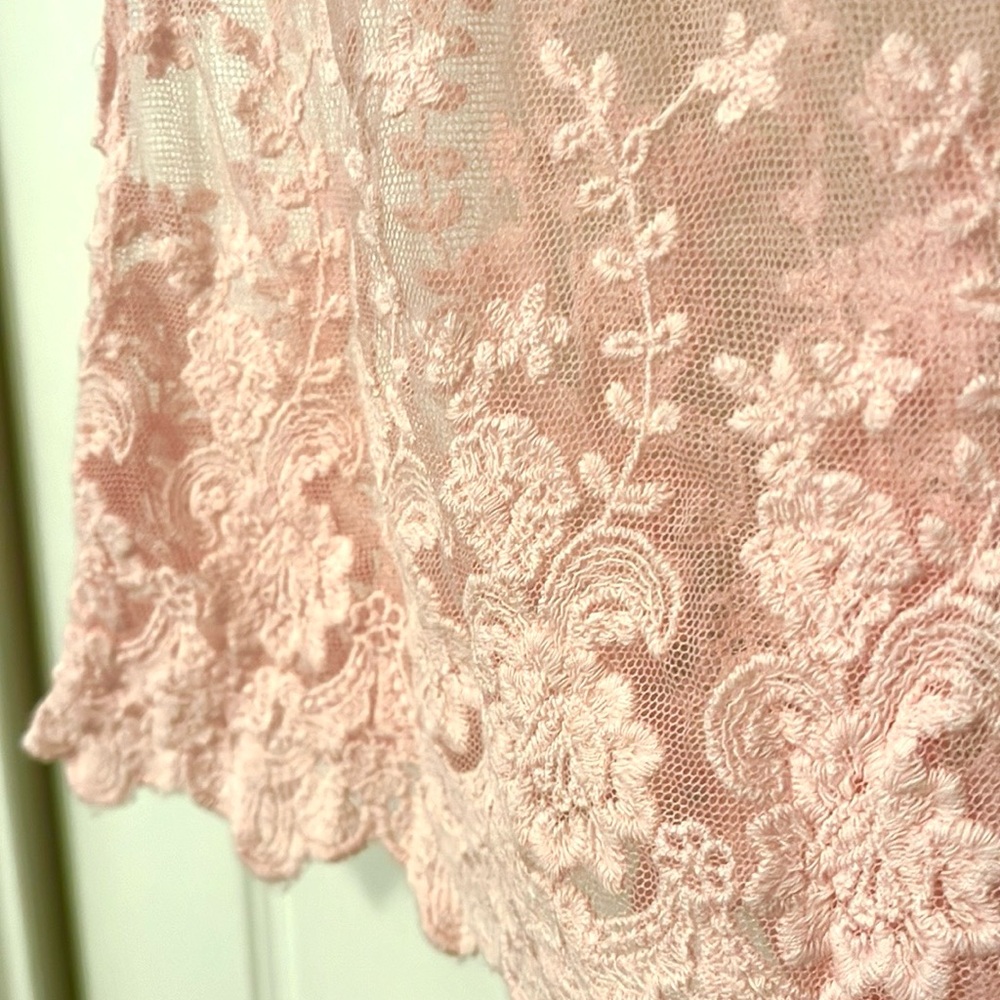 Body Central Pink Lace Tank Top - Picture 9 of 9